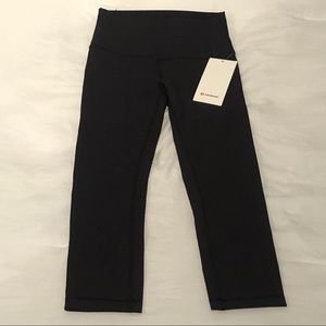 Lululemon Wunder Train HR Crop 21”